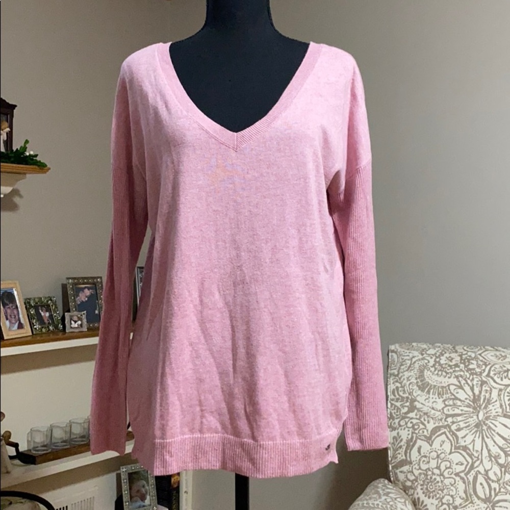 NWOT Soft Pink V-neck Sweater